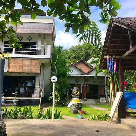 Tudes Homestay Αμέντ Εξωτερικό φωτογραφία