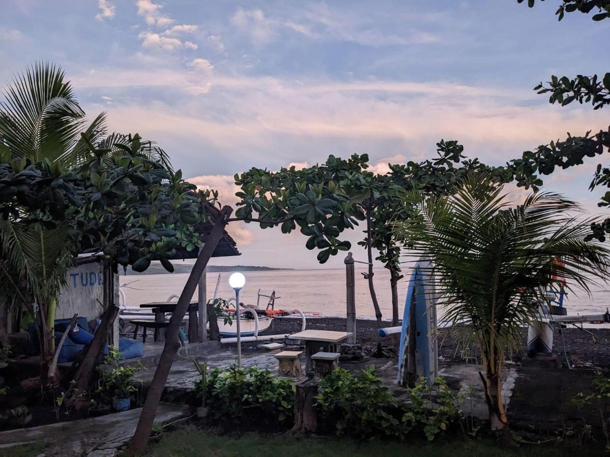 Tudes Homestay Αμέντ Εξωτερικό φωτογραφία