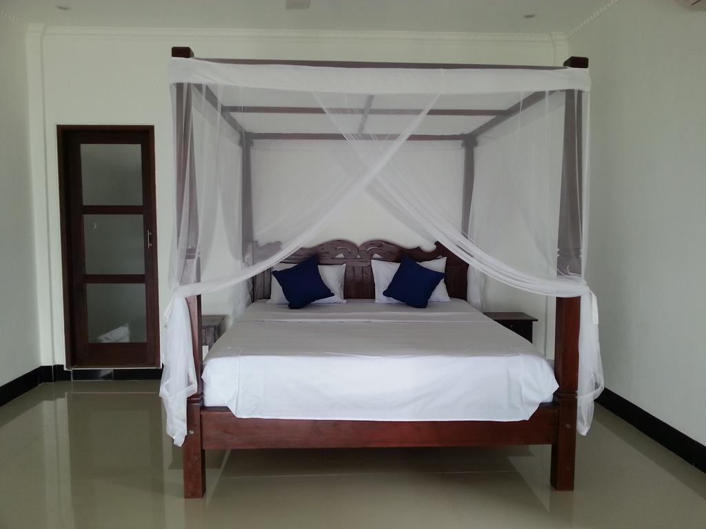Tudes Homestay Αμέντ Εξωτερικό φωτογραφία